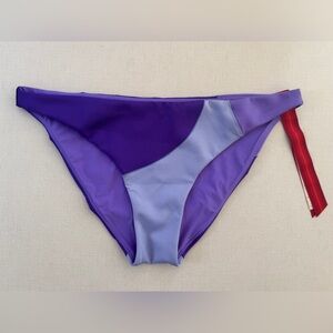 Left on Friday - XL Wear to Bottom